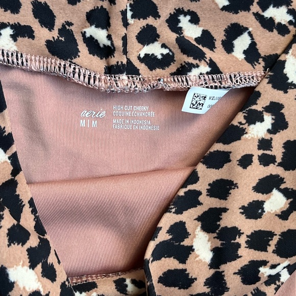 Aerie leopard print high waist cheeky bikini triangle size medium. 1575 - Picture 2 of 4
